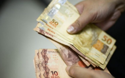 Ministérios e sindicatos vão elaborar proposta de valorização do salário mínimo