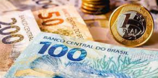 Crescimento da Economia Brasileira no Segundo Trimestre de 2023 atinge 0,9%