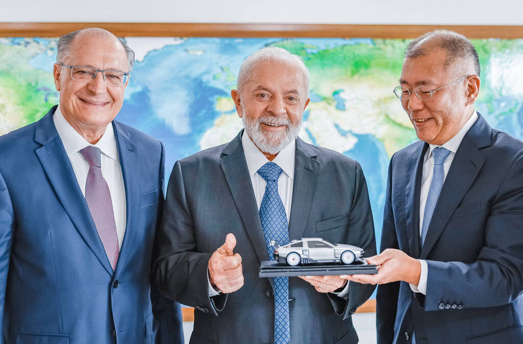 CEO da Hyundai se reúne com Lula e promete investir R$ 5,4 bi no Brasil até 2032