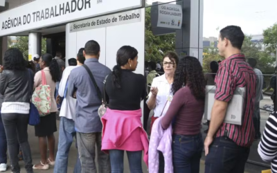 Desemprego fica em 7,6% até janeiro, abaixo da expectativa e menor para o período desde 2015