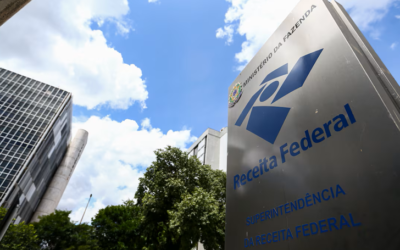 Receita alerta para aplicativos falsos que podem roubar dados dos contribuintes