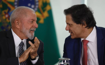 Lula comemora resultado do PIB e fala em governo no ‘rumo certo’