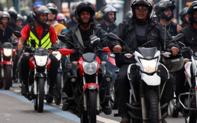 Custo de manutenção pesa, e renda líquida de trabalhadores de apps cai no Brasil, indica estudo