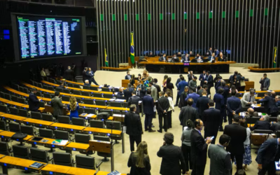 Câmara aprova aumento de isenção de IR para dois salários mínimos