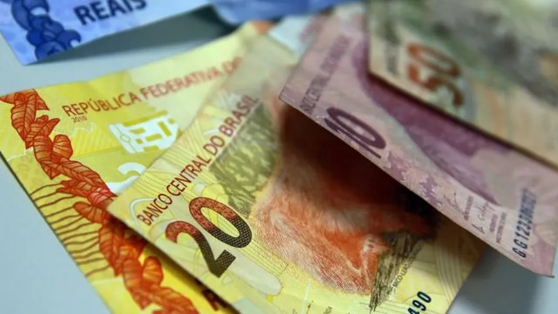 Orçamento 2026: salário mínimo deve subir para R$ 1.631 no próximo ano, prevê governo