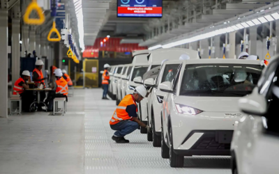 Anfavea projeta crescimento de 3,7% na produção de veículos para 2026