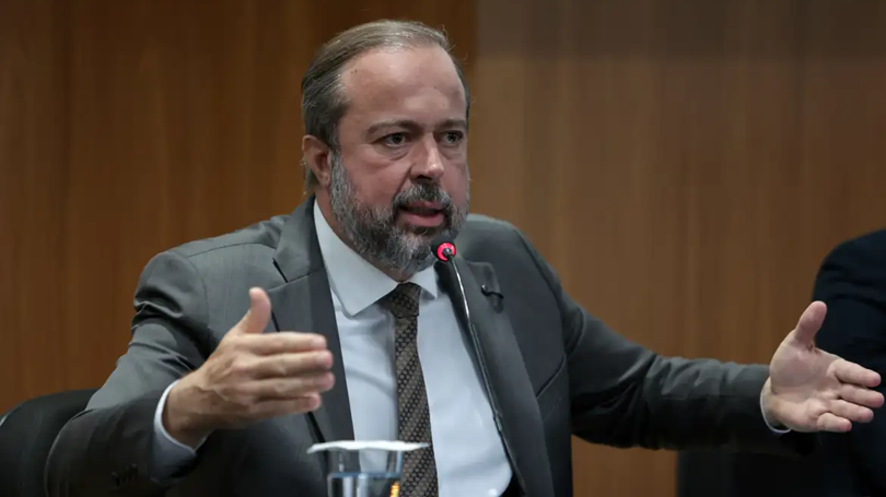 Governo endurece fiscalização contra reajuste indevido de combustíveis