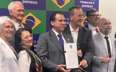 Governo publica nova regra sobre trabalho em feriados no comércio