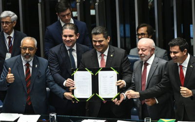 Congresso promulga o fim da escala 6×1 e aposentadoria de agentes de saúde