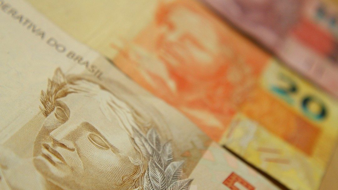 18/07/2017 – Tesouro Nacional revisa déficit primário de 2016 para R$ 161,3 bilhões.