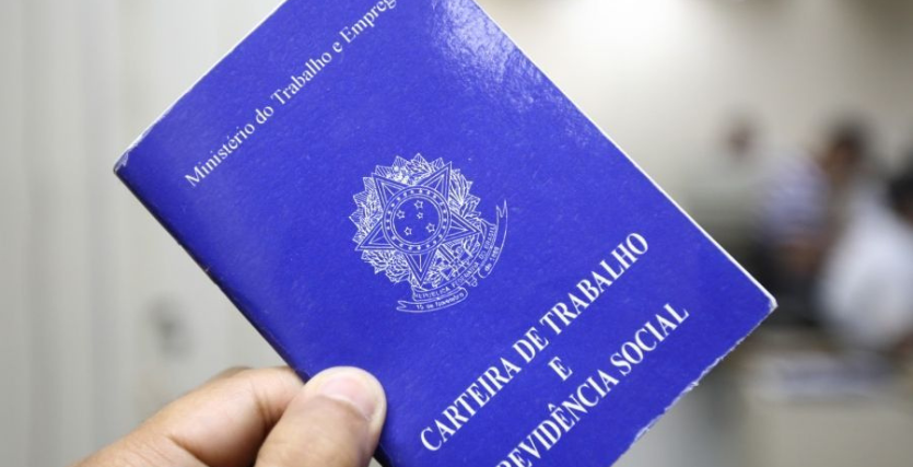 Posso ter dois empregos de carteira assinada?
