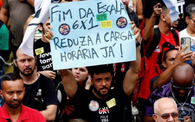 Comércio e serviços têm 90% dos trabalhadores com jornada acima de 40 horas, diz setor