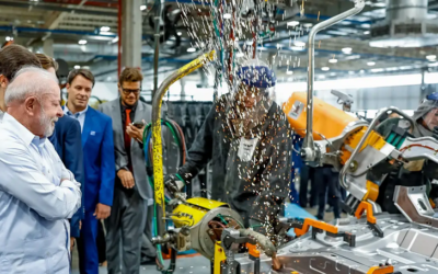 Lula diz que aumento do preço dos combustíveis é injustificável